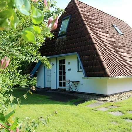 Strandvogt 4 Tp12 Jos To Huus Holiday home *